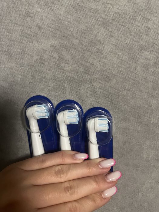 Оригинальные насадки Oral b IO GENTLE