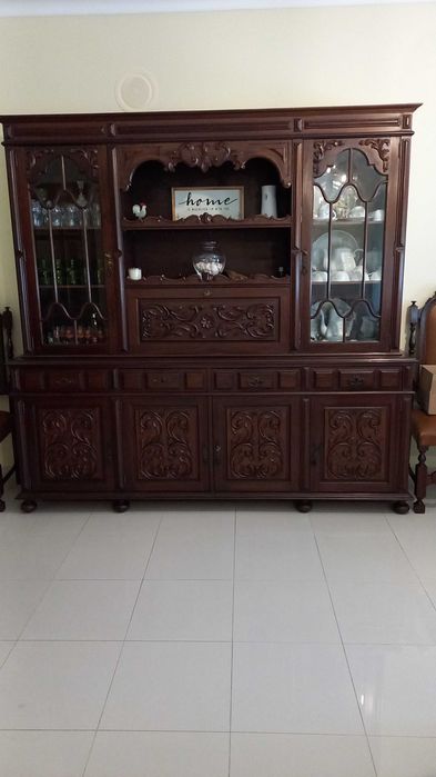 Móvel de sala antigo