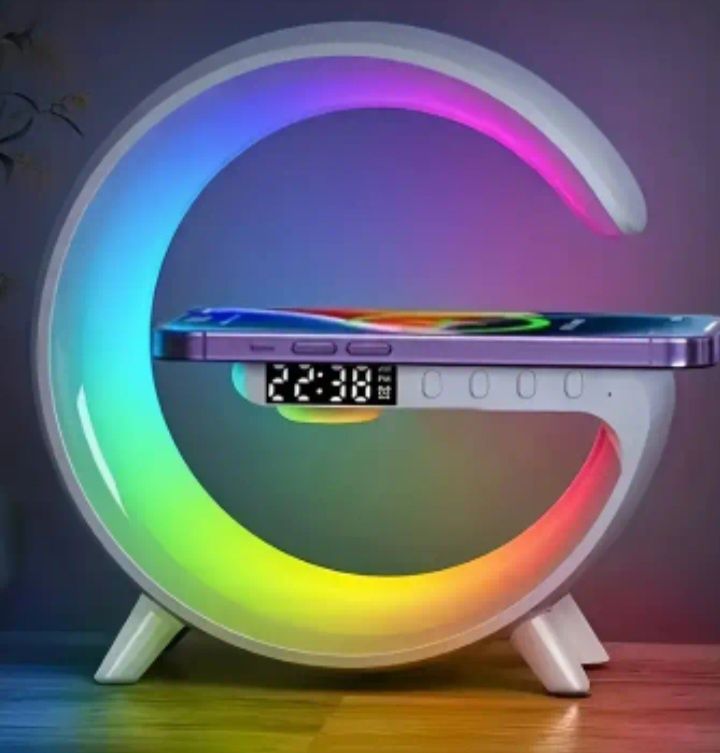 Carregador com altifalante relogio  despertador e musica