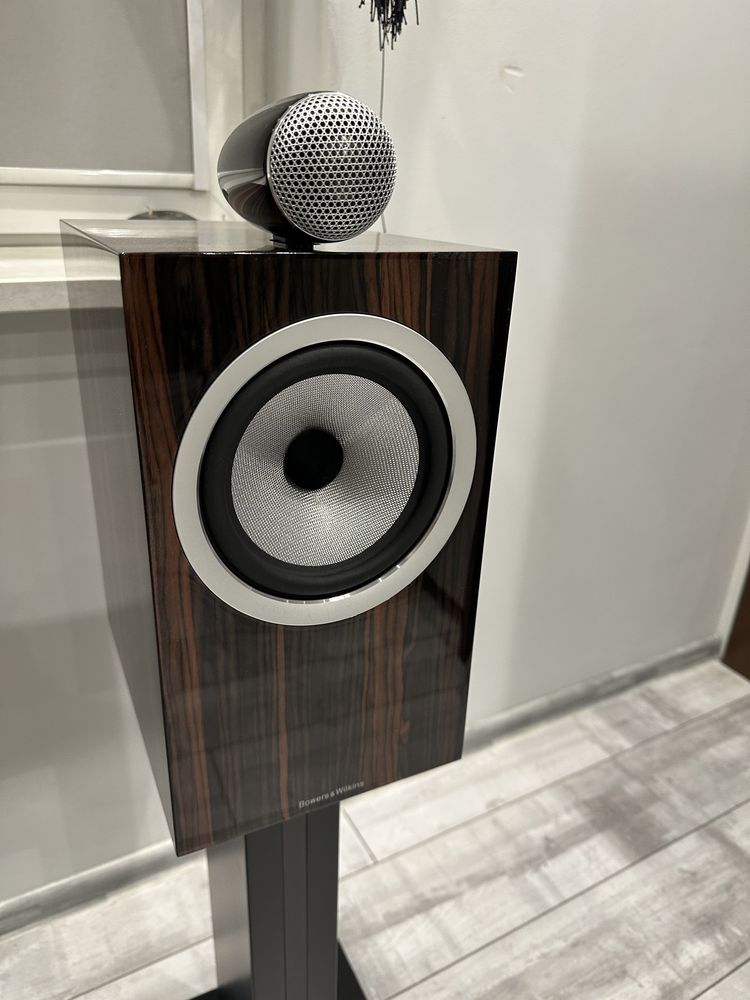 Kolumny podstawkowe  Bowers&Wilkins 705 Signature+ Standy Top Model
