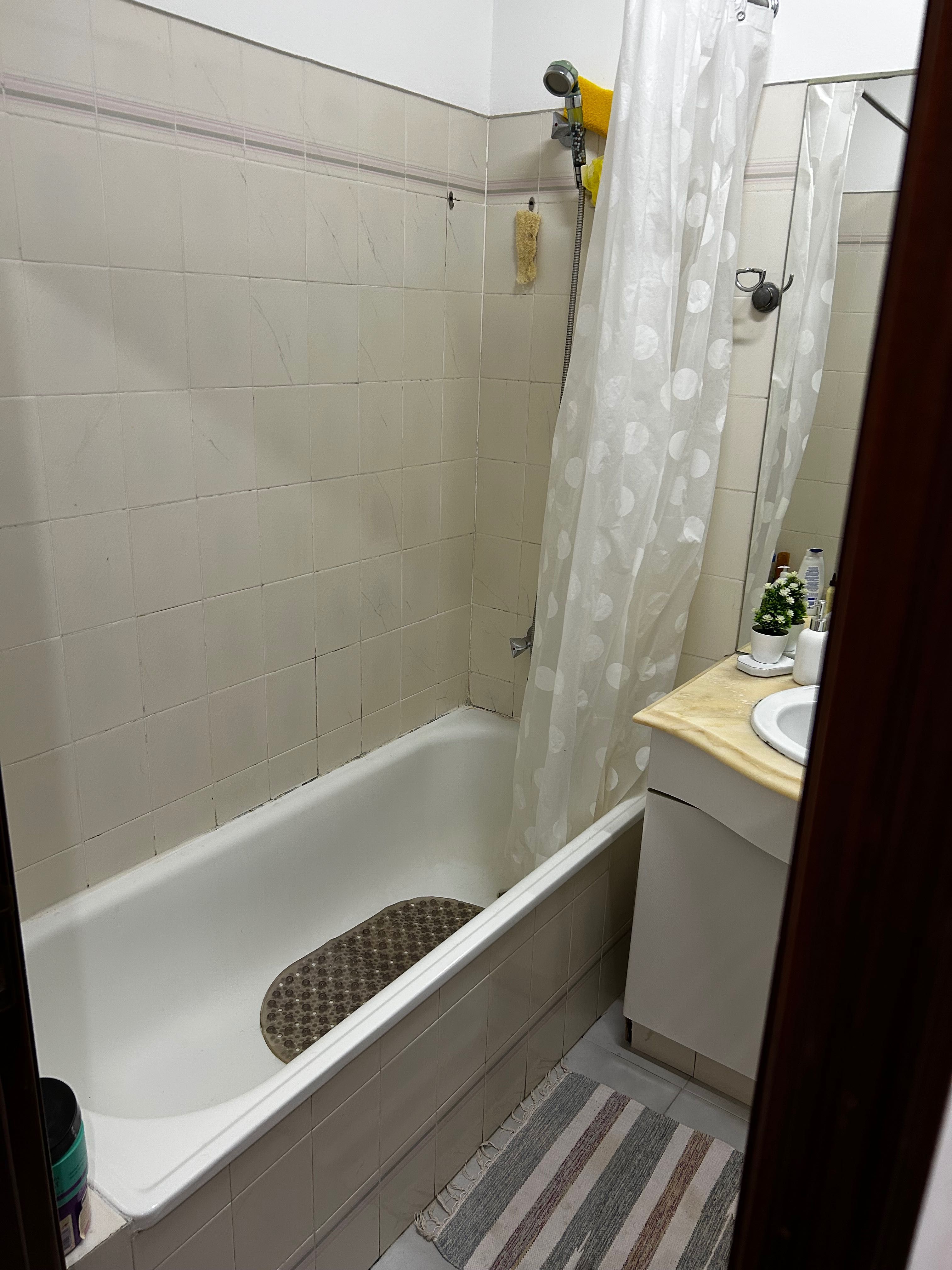 Arrendamento de quarto em Matarraque