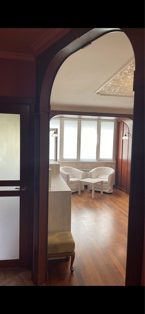 Вул.Велика Васильківська,80. Продаж 1-квартири в Центрі з ремонтом.