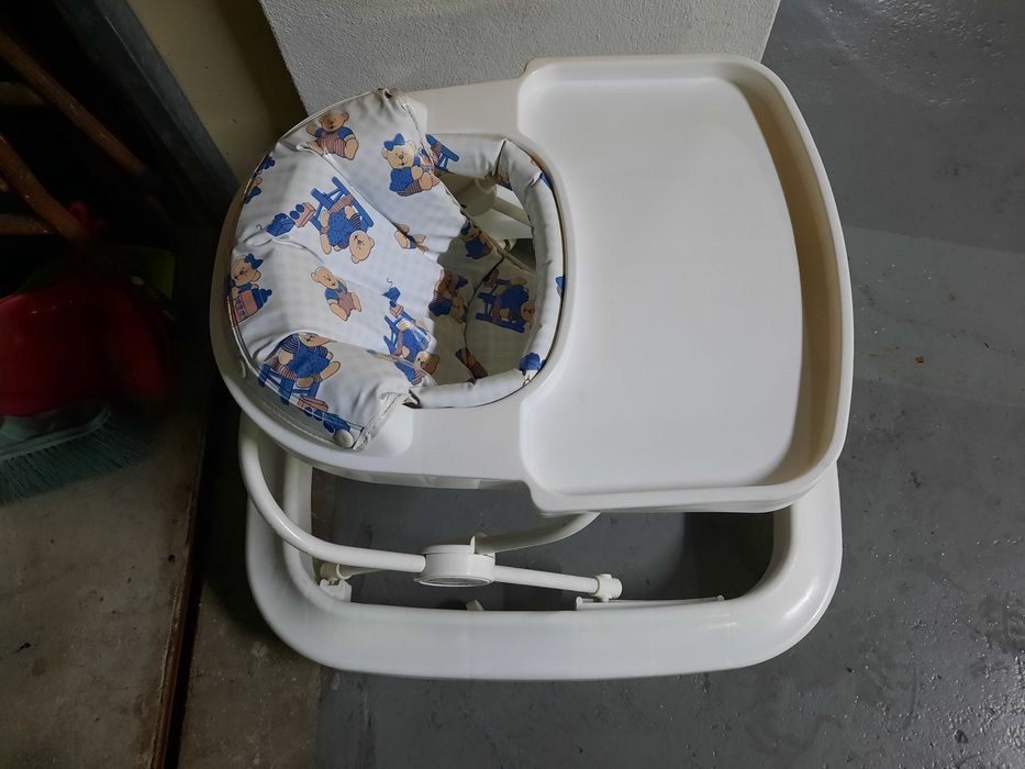 Andador usado em bom estado