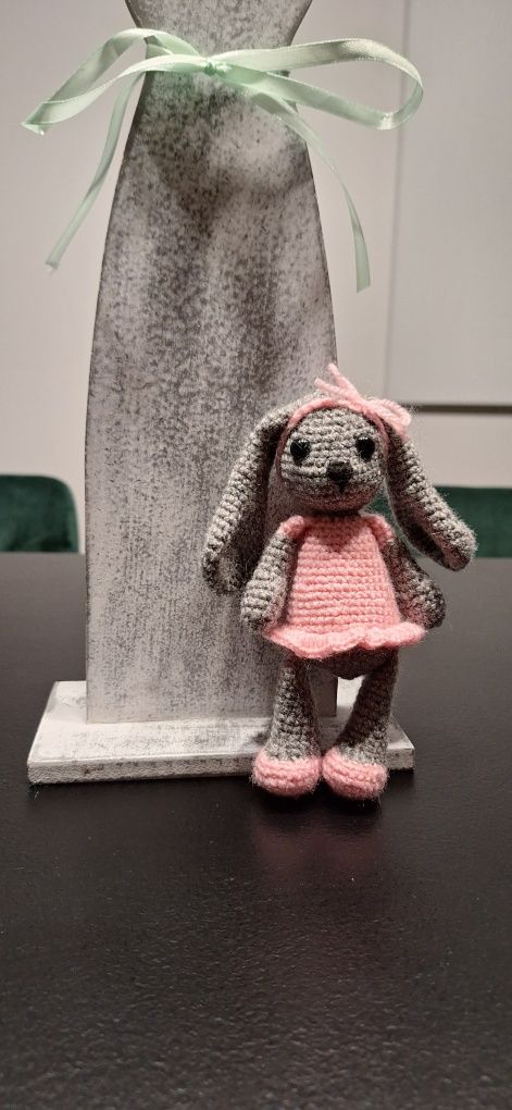 Króliczek/zajączek amigurumi szydełko