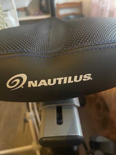 Rower stacjonarny programowany Nautilus U626