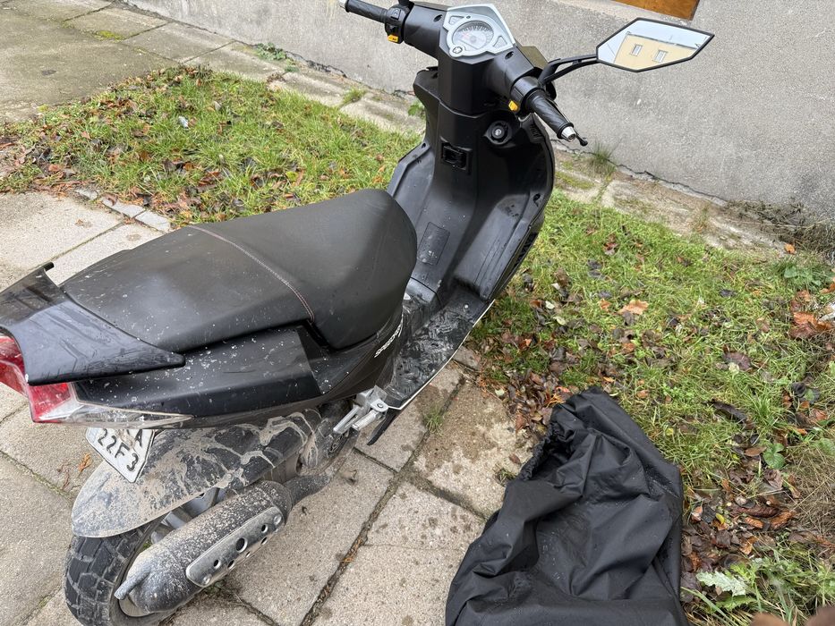 Skuter peugeot speedfight