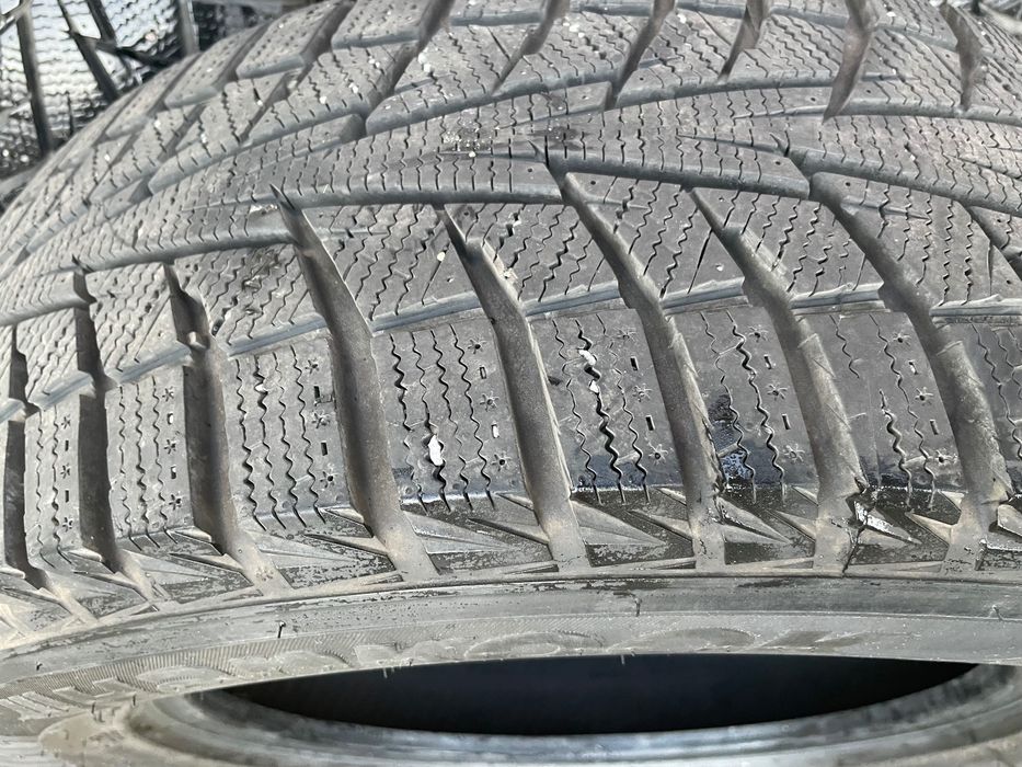 Hankook Winter 225/65 R17 102T