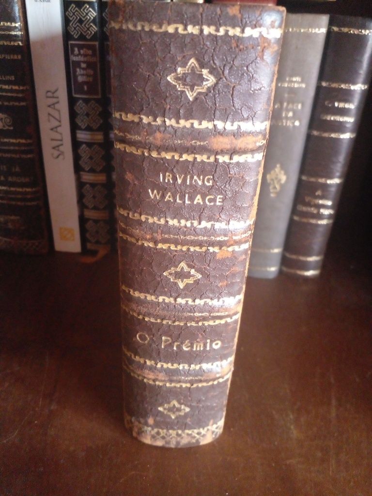 Livro antigo "O PRÉMIO"de Irving  Wallace