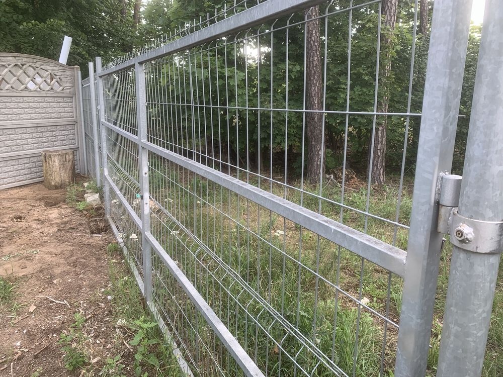 Brama ocynkowana dwuskrzydłowa 4,30 x 1,70 profil 40 x 40