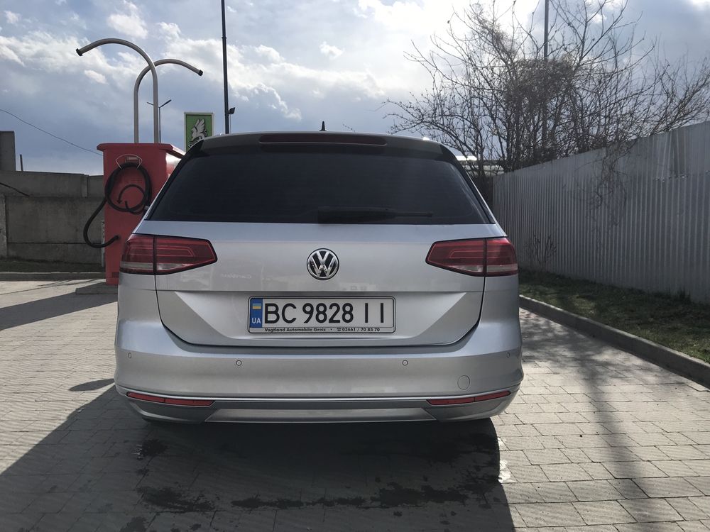 Продам Volkswagen Passat B8 2.0 TDI 2016 150 к.с