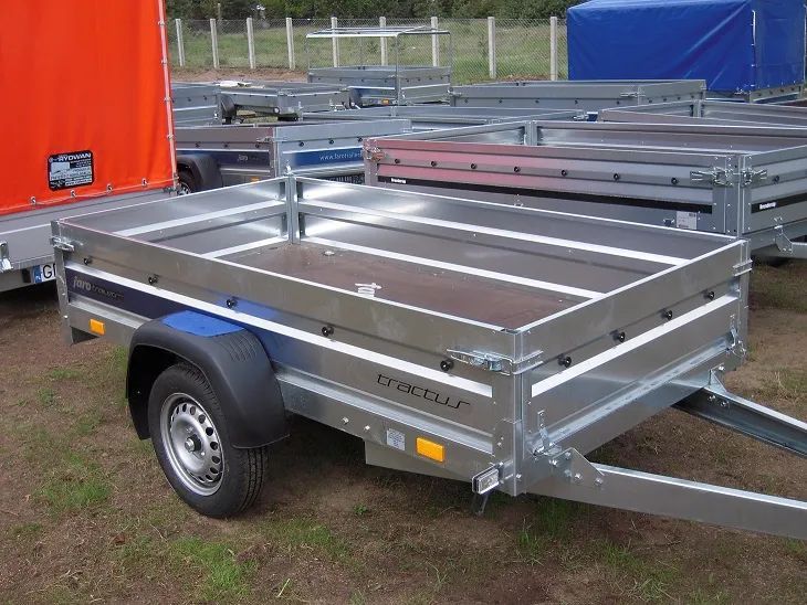 Faro Przyczepa TRACTUS 205x125 burty, MOCNA 750kg, DUŻY WYBÓR  Przyczepy lekkie, jedno i dwuosiowe, towarowe, podłodziowe