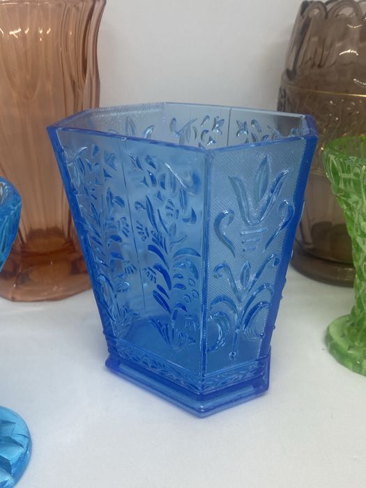 Ваза, цветное стекло, винтаж Европа