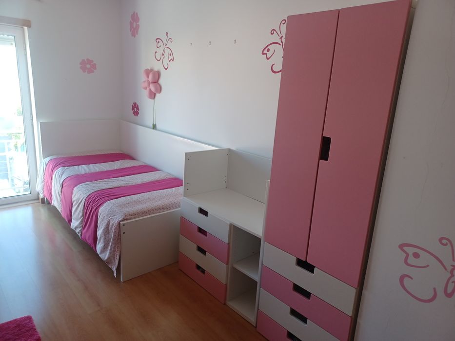 Conjunto de quarto para menina