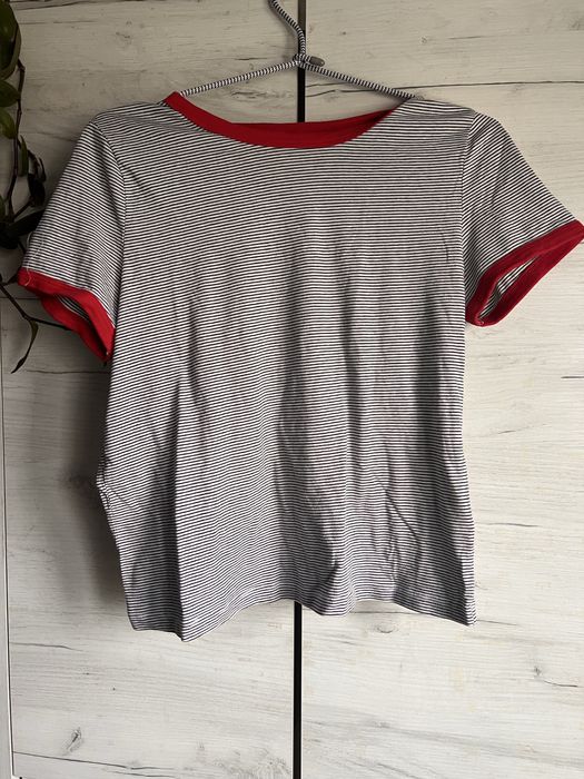 T-shirt w paski