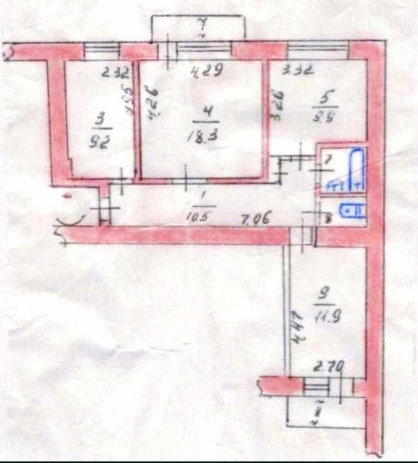 Продаж 3-кімн квартири по вул. Мазепи, навпроти школи №6.