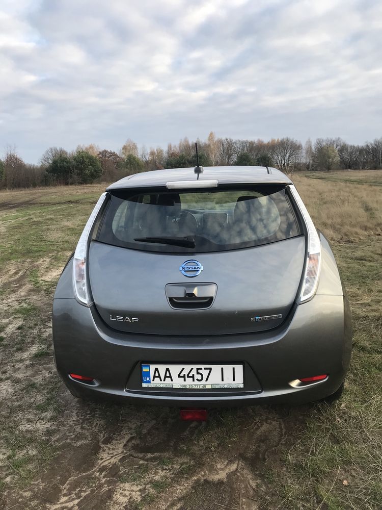 Nissan Leaf 2015 24 kW киів