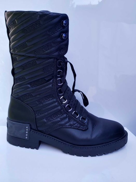 Nowe Buty kozaki oficerki SUPERTRASH czarne 39 trapery BIBI