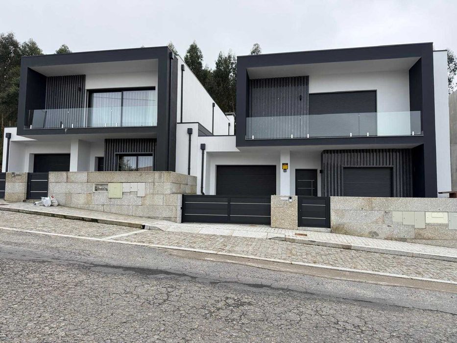 Vivenda de luxo T3 com piscina