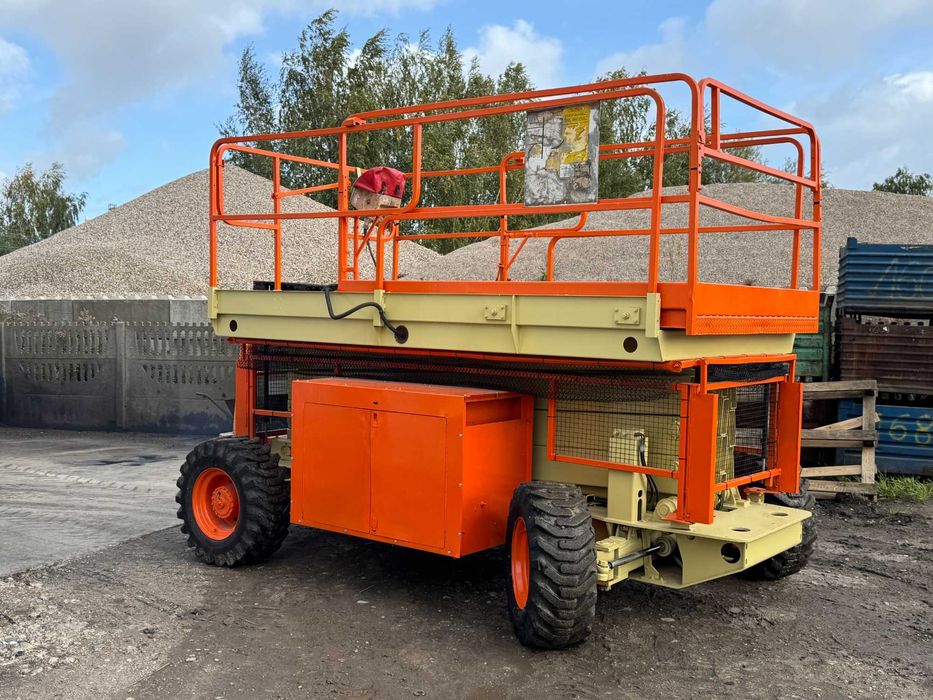 Sprzedam podnośnik nożycowy JLG 33 RTS