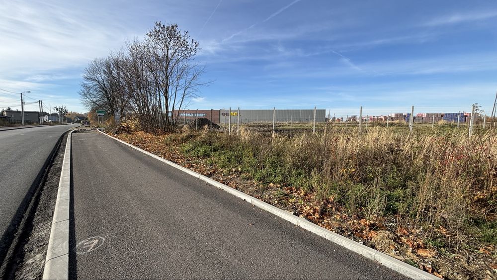 Miejsce reklamowe przy ruchliwej drodze wojewodzkiej - baner reklamowy