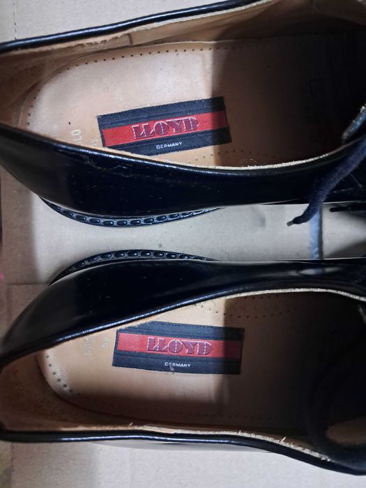 Лаковані шкіряні туфлі LLOYD, німецький бренд, відмінний стан
