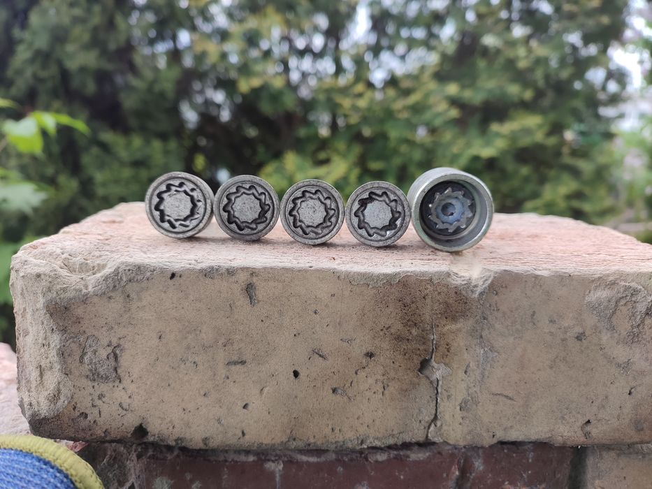 Болти секретки Vag