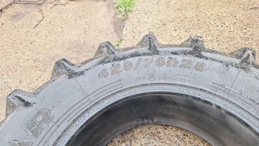 Opona Goodyear 420/70r28