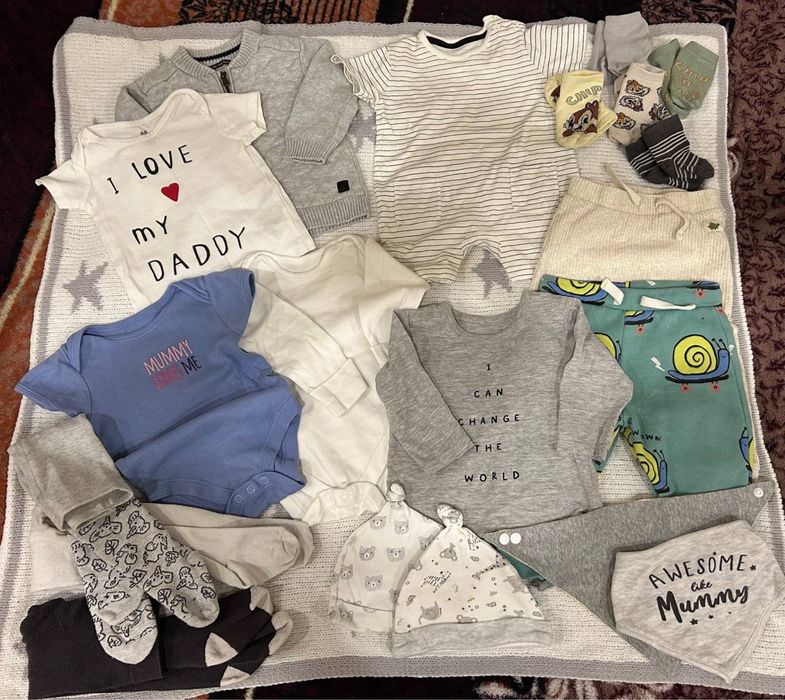 Комплект пакет одягу джемпер штани боді носки 3-6 місяців