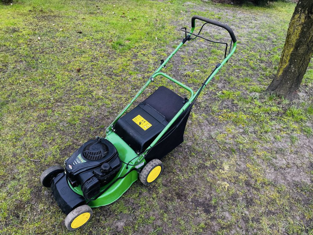 Kosiarka spalinowa John Deere Run 41 4KM/napęd/100% sprawna