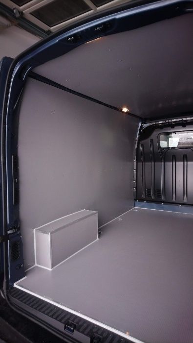 Renault Master L2H2 Profesjonalne zabudowy aut dostawczych