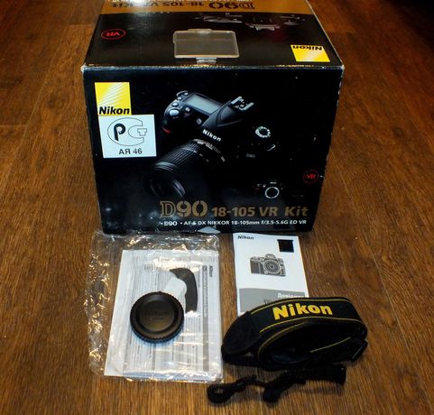 Коробка и оригинальные разные аксессуары для фотоаппарата Nikon D90