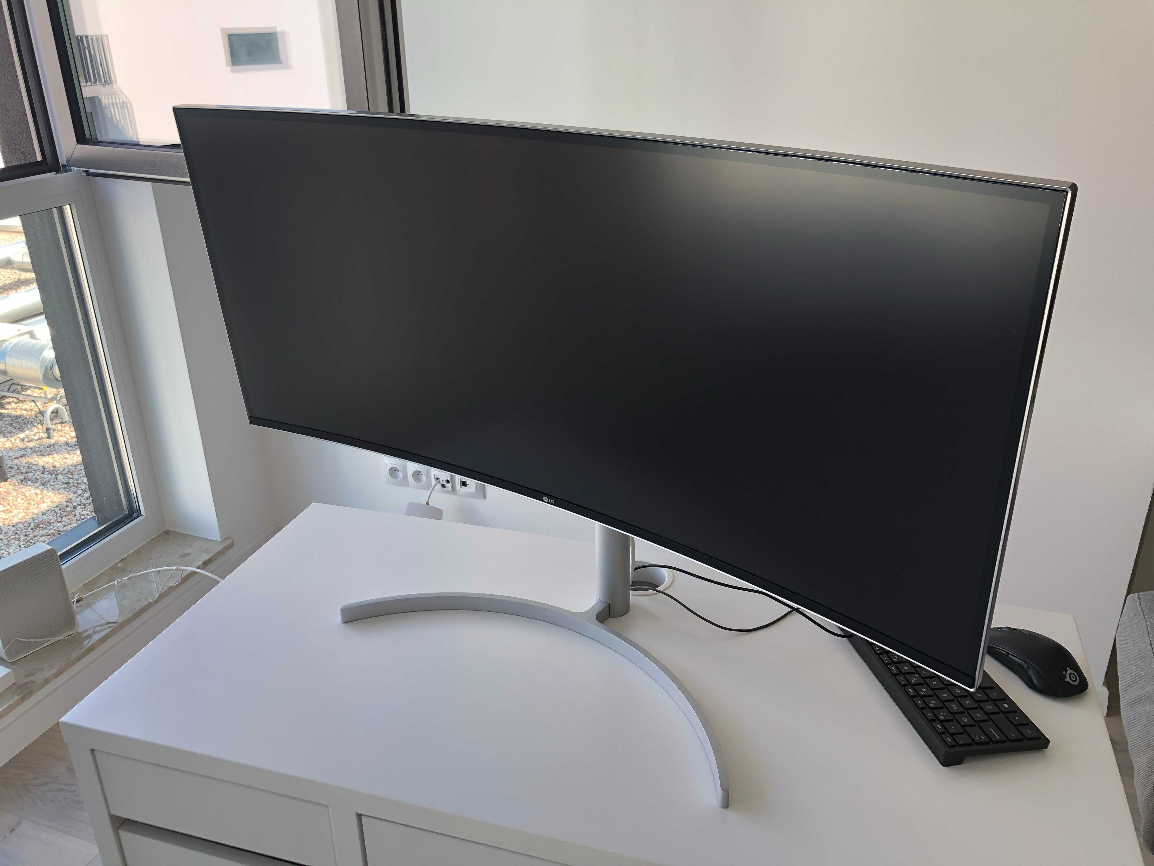 Monitor LG 38WK95C 38" 3840x1600px IPS Curved