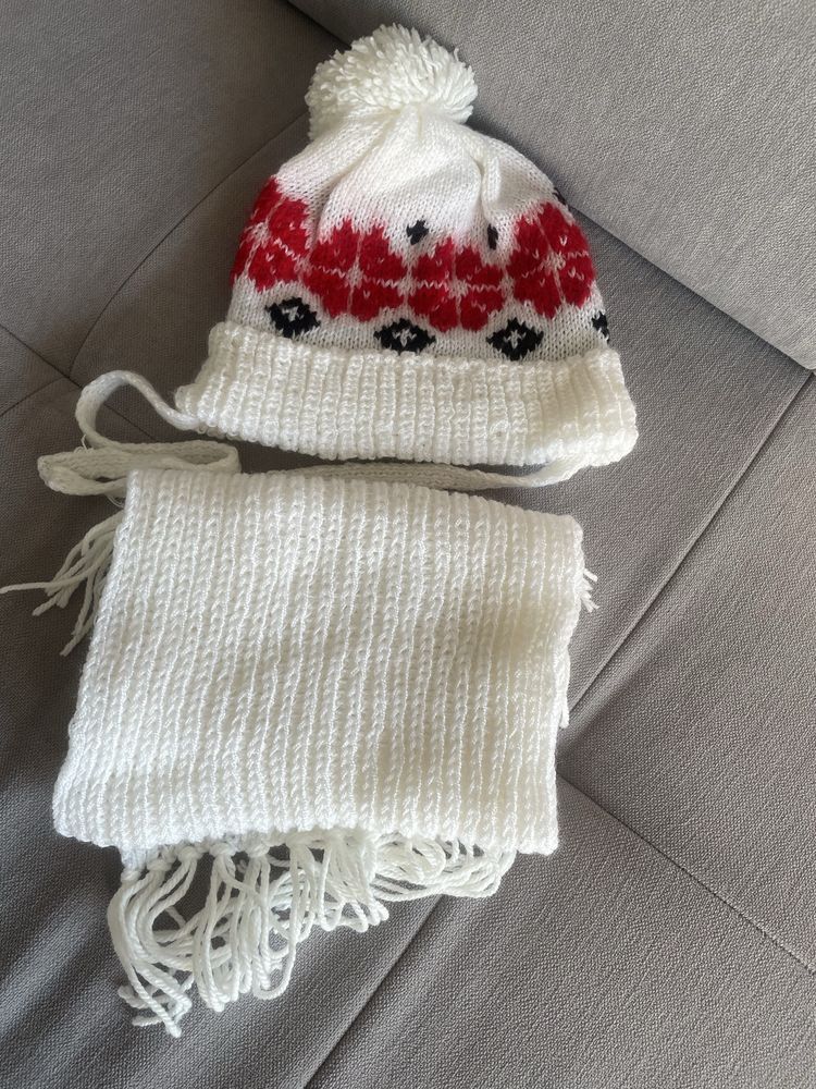 Czapka i szalik  dziewczecy