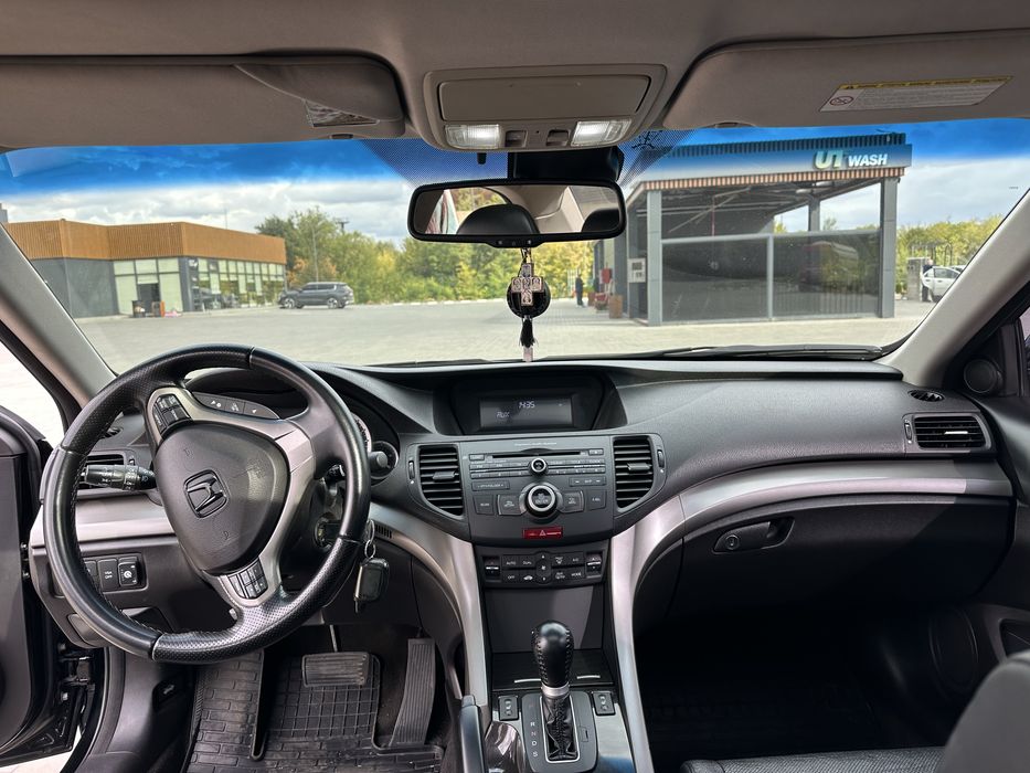 Продам Honda Accord Executive