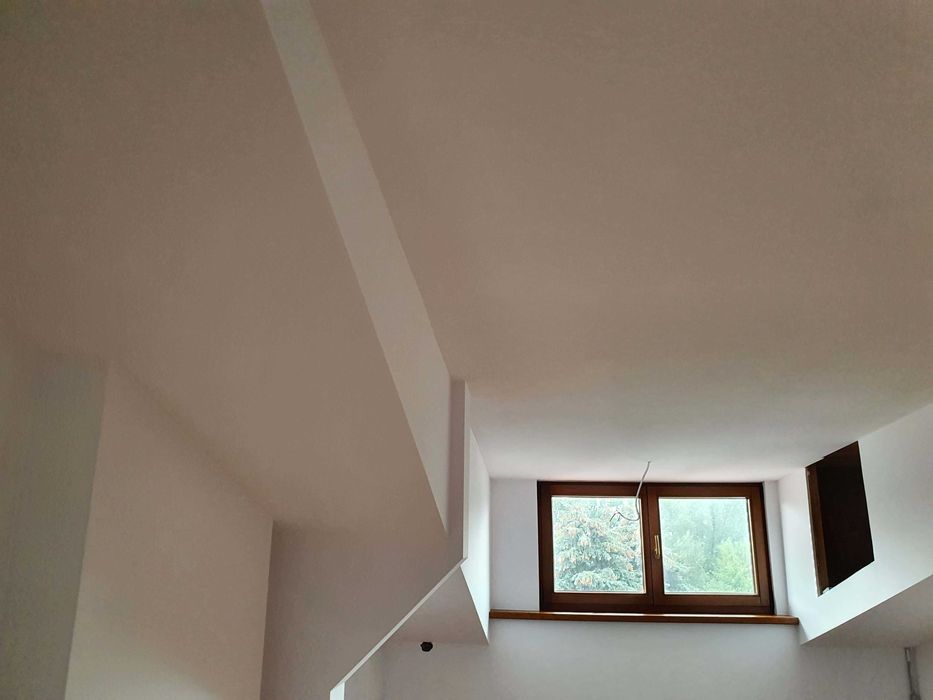 Zabudowa poddasza, gładzie gipsowe, sufity podwieszane, malowanie