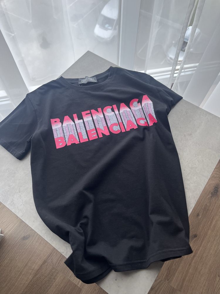 Футболки balenciaga miu miu