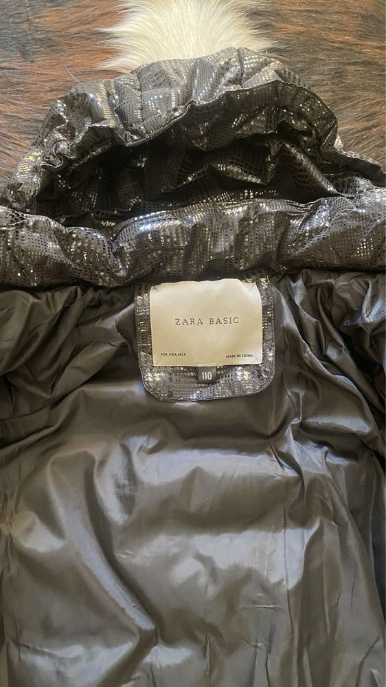 Теплая зимняя, короткая куртка zara