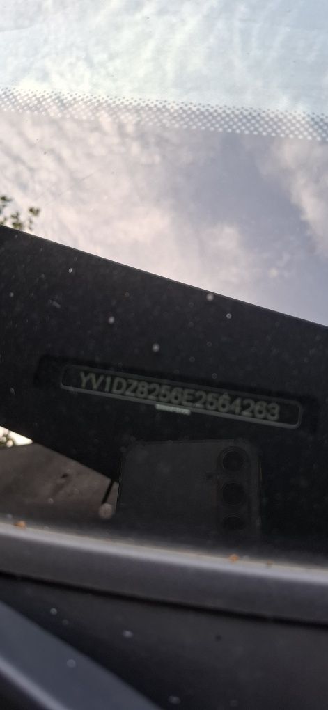 Corsa D  3drzwi 1.2 bezyna z klima cały na cześci