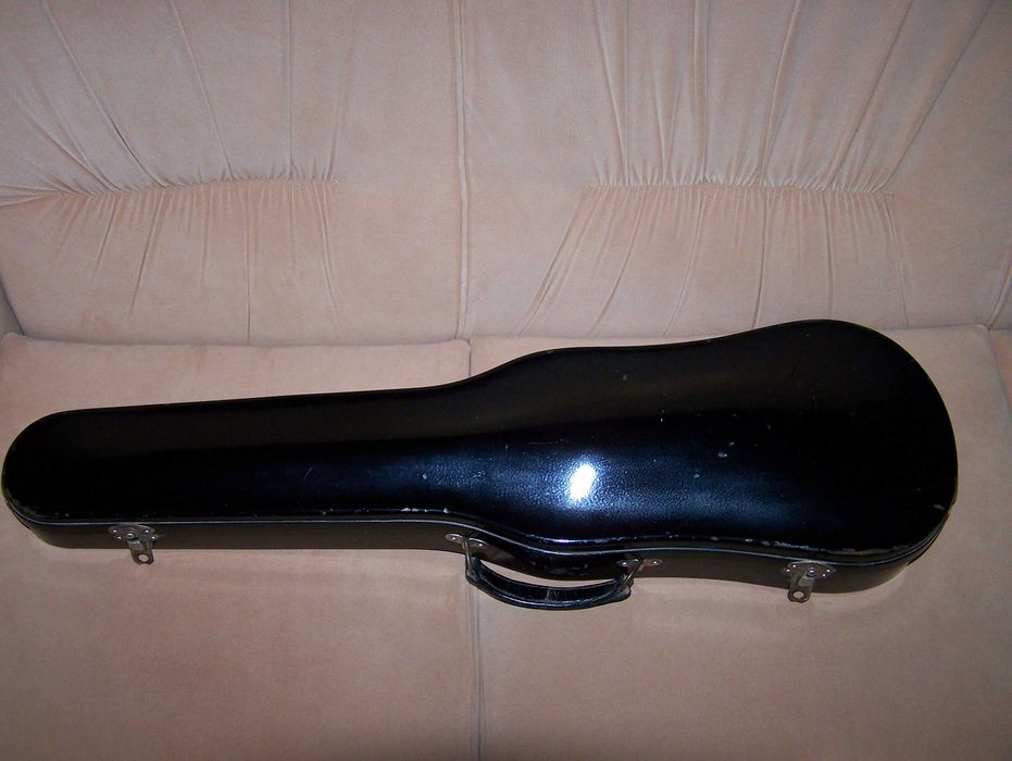 Violino 4/4 mais de 250 anos