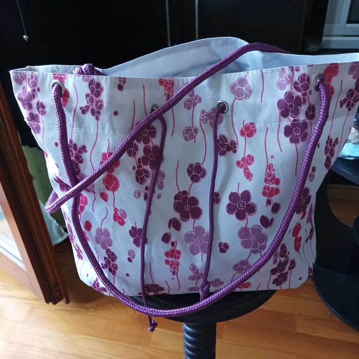 Сумка крос-боди, шопер і клатч жіночі