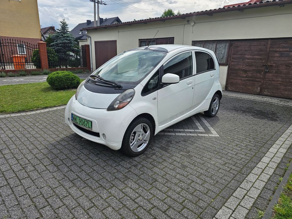 Mitsubishi i-MiEV