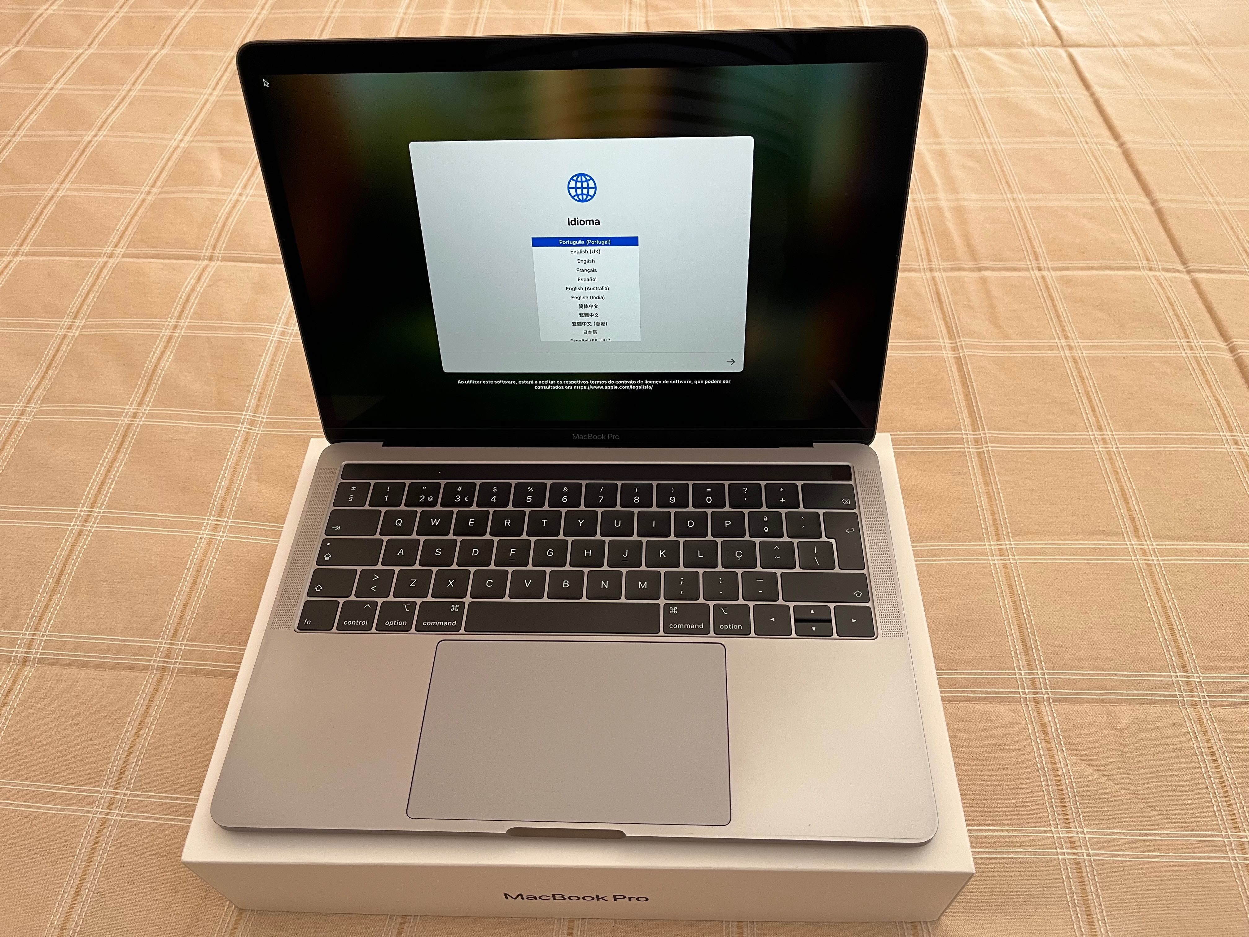 Macbook Pro 13” Touch Bar Intel Core i5 1.4GHz 8GB Ram 256GB SSD