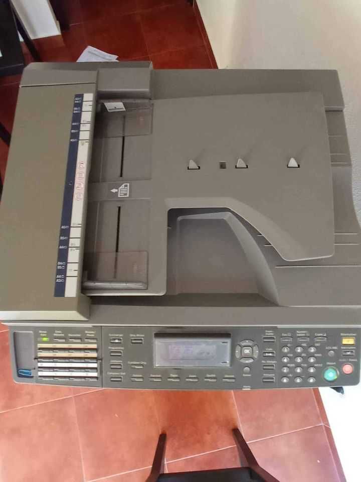 Konica Minolta bizhub 163, multifunções