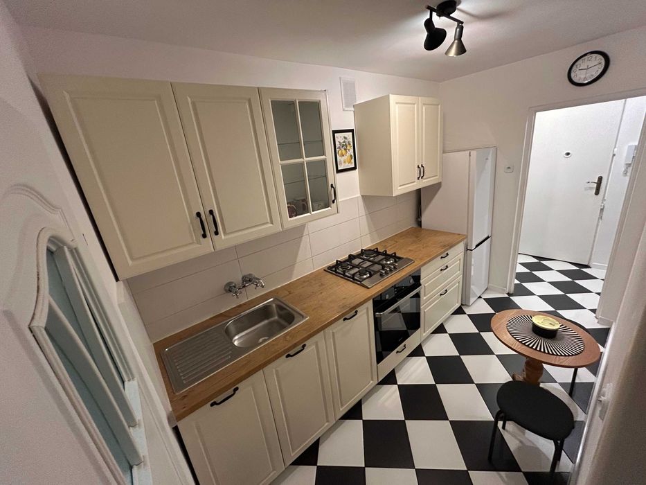 Wynajmę mieszkanie 2 pokojowe z kuchnią ul.Junacka