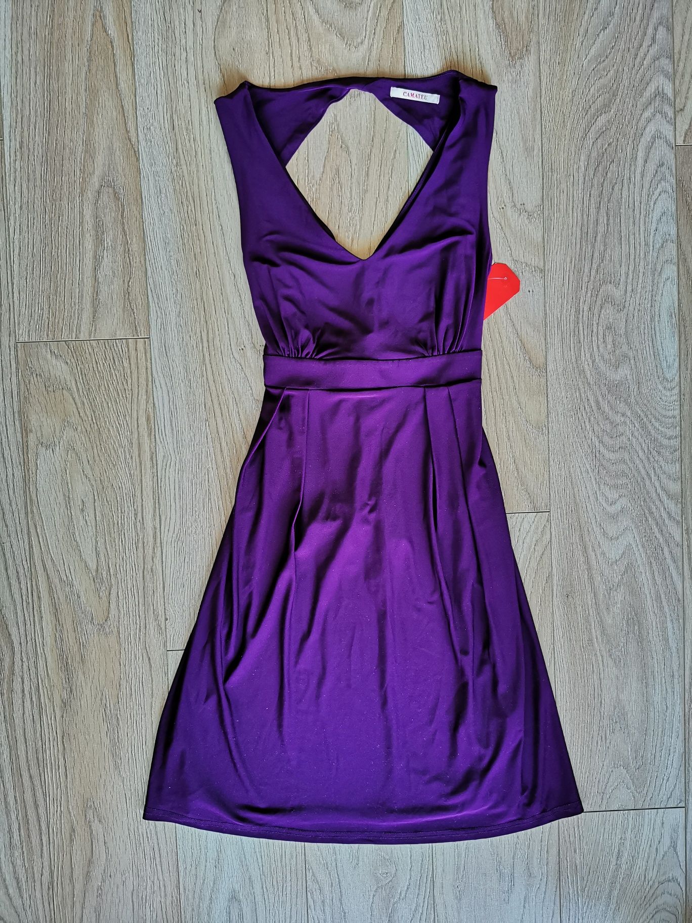 Fioletowa sukienka Camaieu elegancka midi