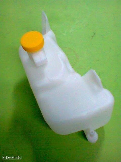 Vaso expansão para o Nissan Micra K11 NOVO