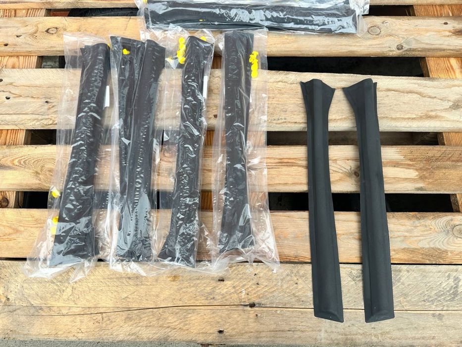 Astra H ущільнювач уплотнітель центральної стойки opel астра н аш gm