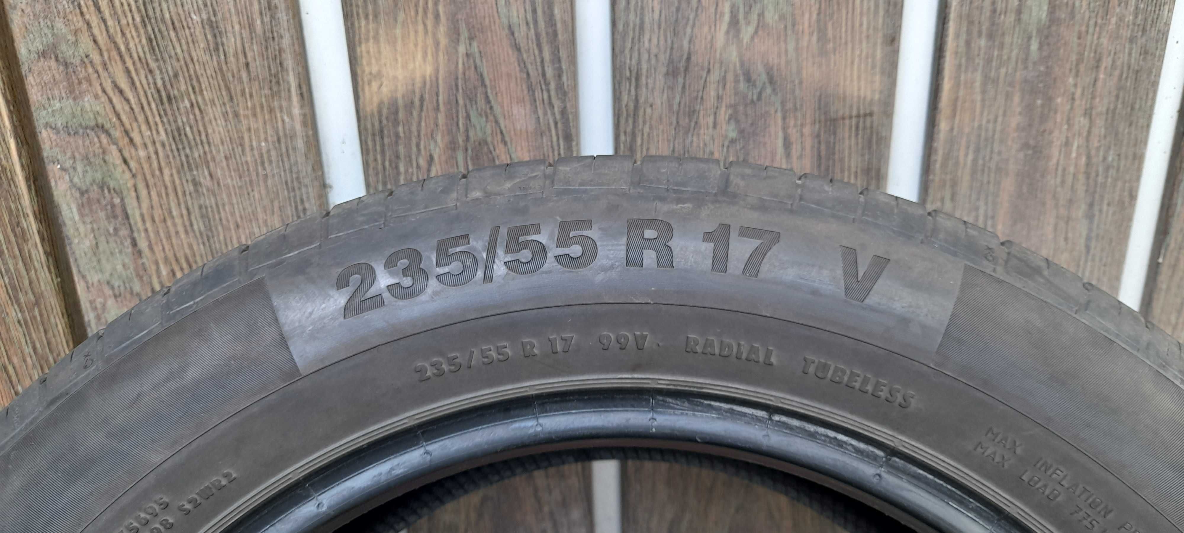 Opony letnie Continental  235/55 R17  99V