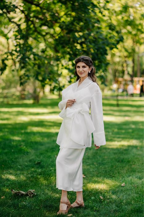 Святкова сукня (комплект: сатинова сукня і матове кімоно)