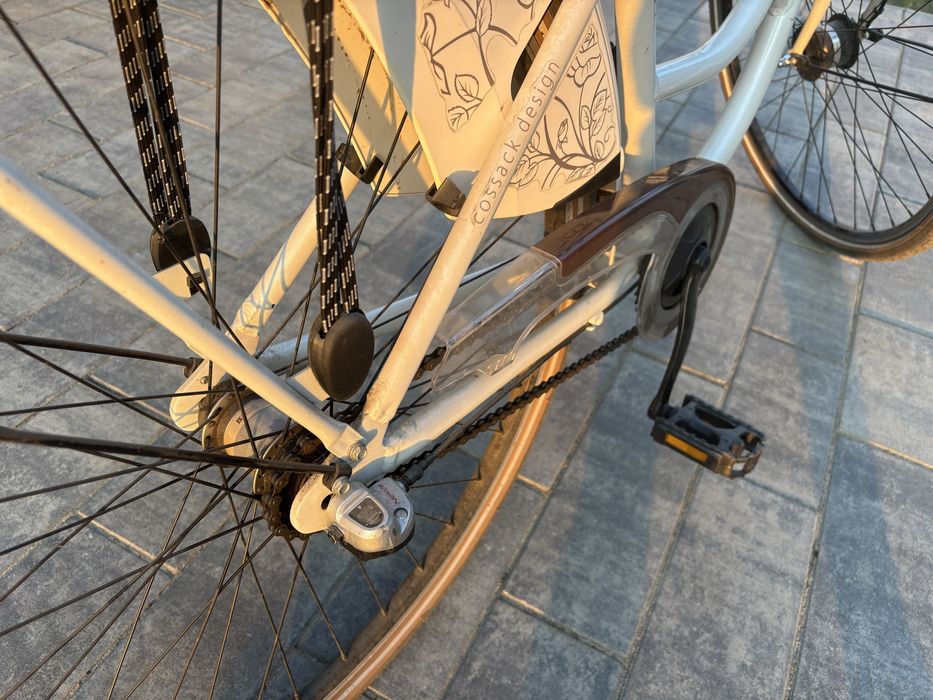 Rower damski, miejski, lekki, 28 cali, stan bardzo dobry